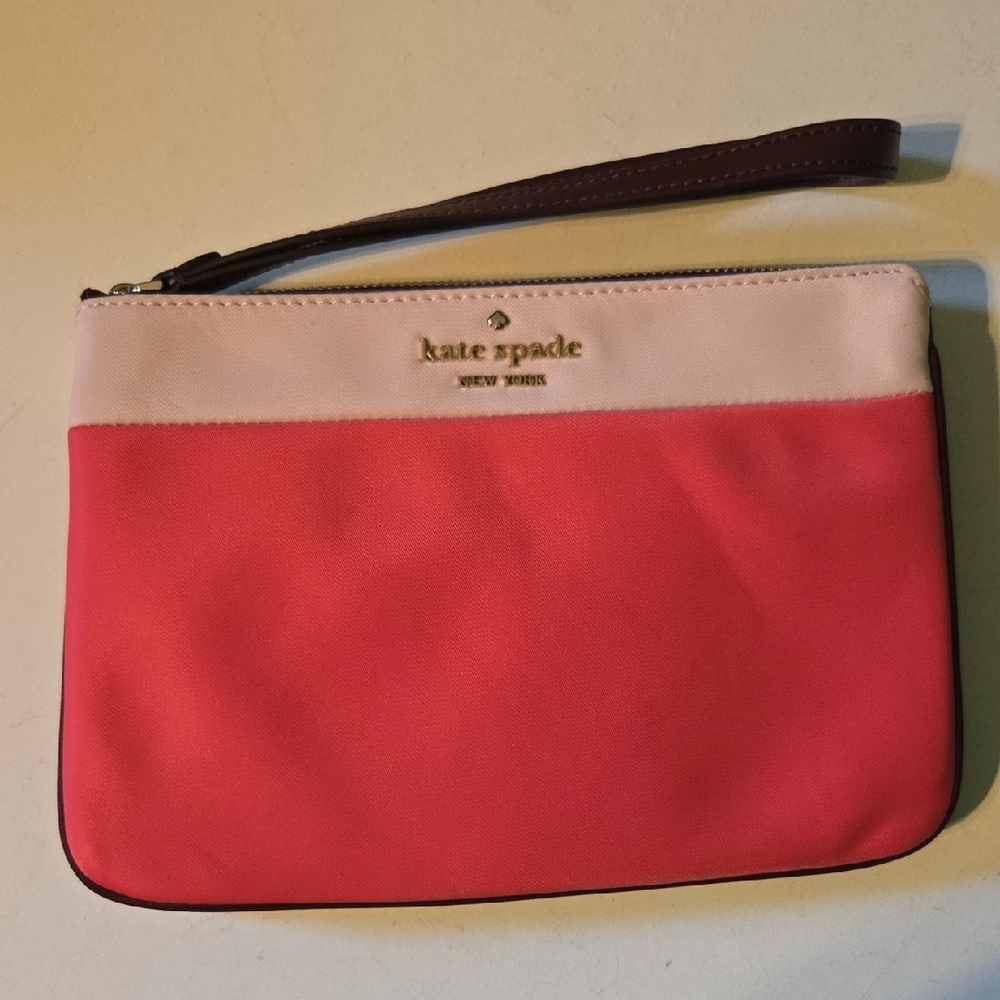 Kate Spade Pink and White Clutch Sleek Design